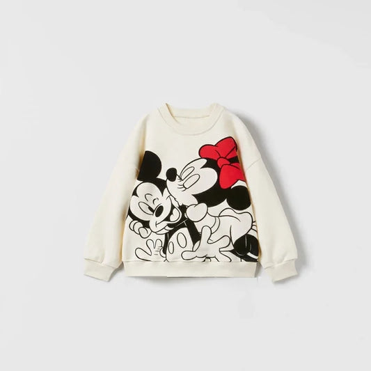 O-Neck Character Sweatshirt